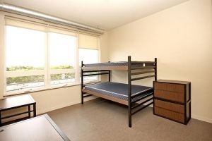 bedroom7_700.jpg
