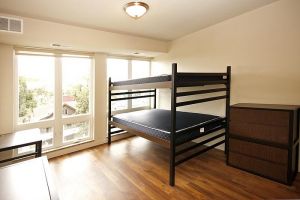 bedroom3_700.jpg